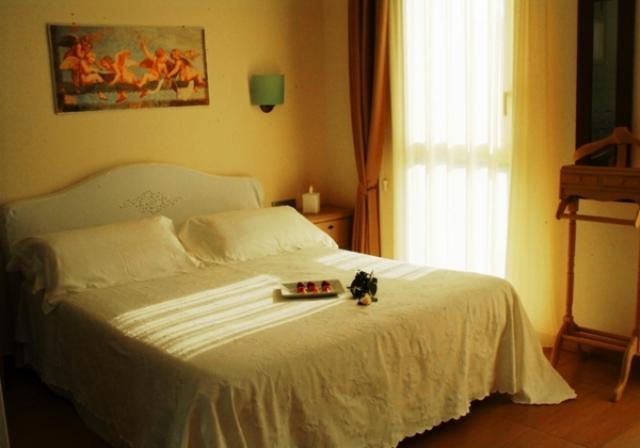 Hotel Piccolo Principe Villongo SantʼAlessandro Exteriör bild